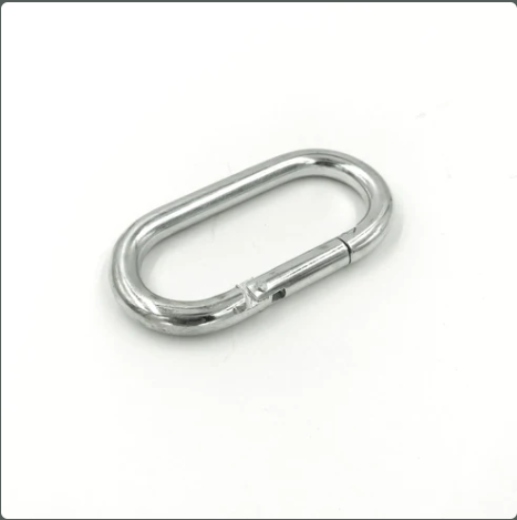 Hay Chix® Oval Snap